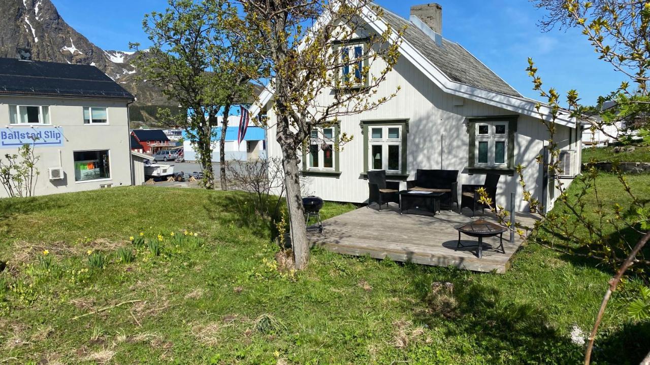 Nordlandshuset "Lottebakken", Ballstad In Lofoten 外观 照片
